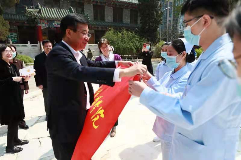 图片3.jpg 图片3.jpg