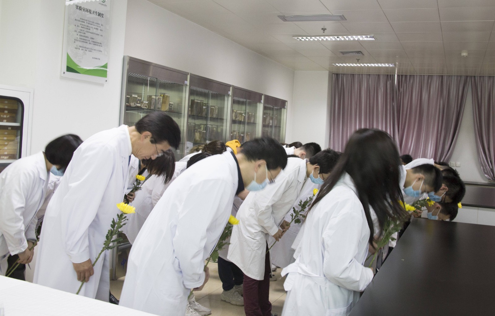 图片3.jpg 图片3.jpg