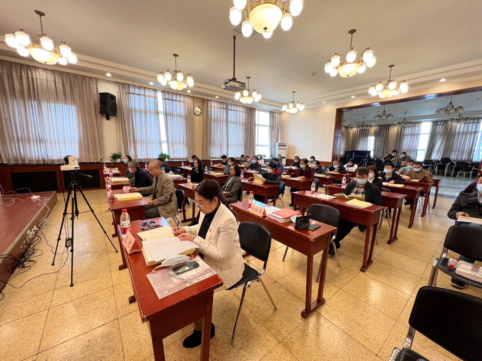 现场观众.JPG 现场观众.JPG