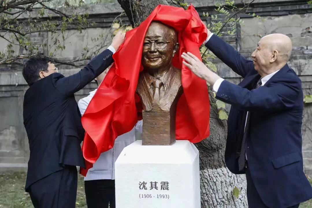 9bd27b235b0b4fa3a3a063fc498d9bdd.jpeg 9bd27b235b0b4fa3a3a063fc498d9bdd.jpeg