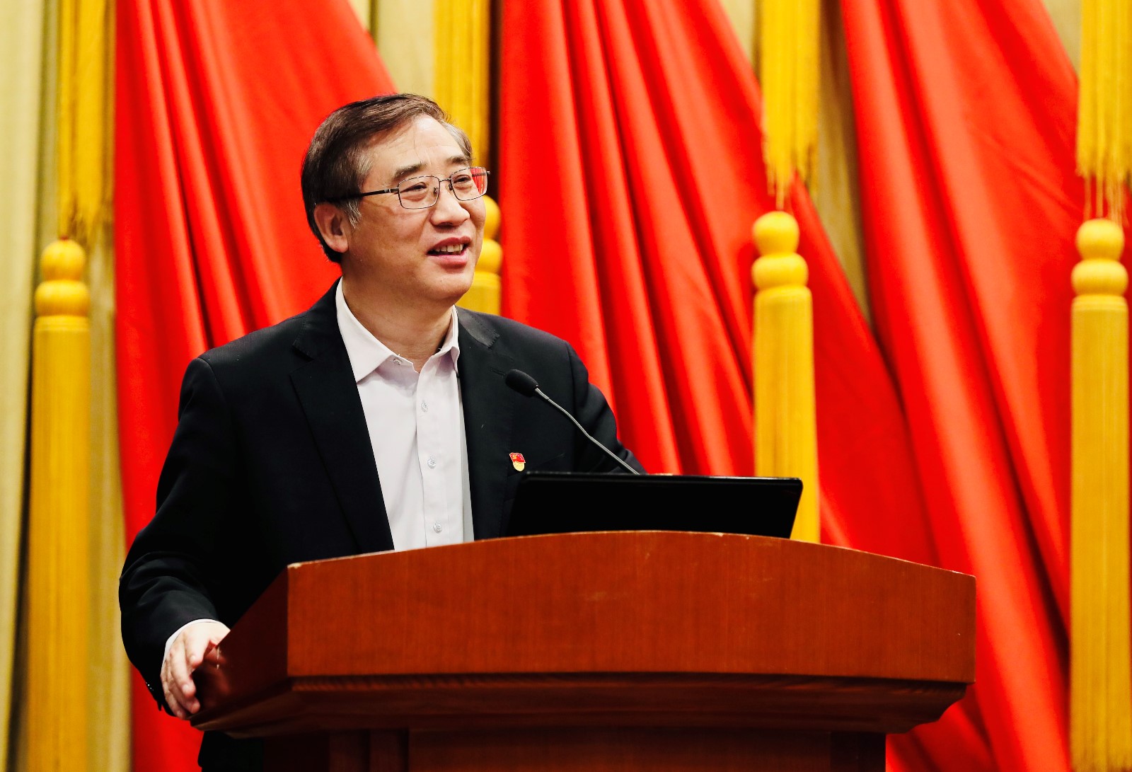 王云峰副书记.jpg 王云峰副书记.jpg