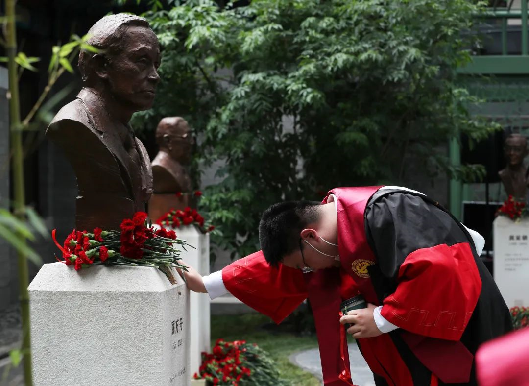 df41fcc0cb7247f781c2a18c62492c58.png df41fcc0cb7247f781c2a18c62492c58.png