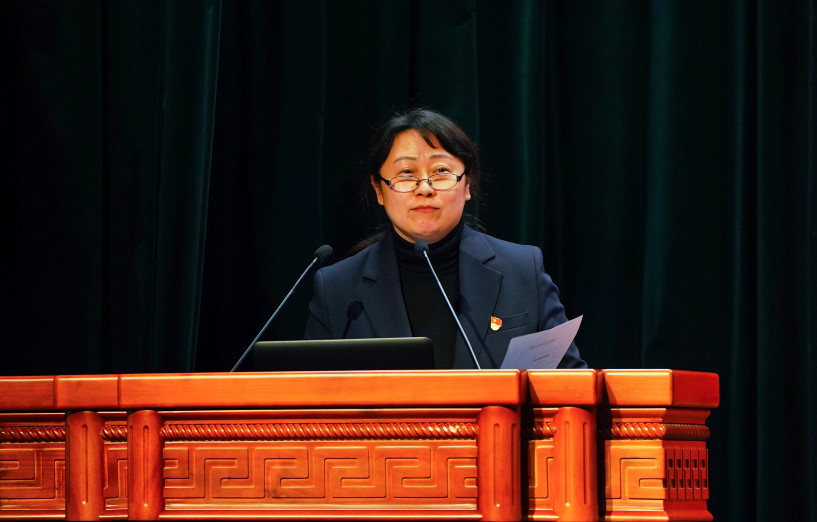 纪委书记王峥主持会议.jpg 纪委书记王峥主持会议.jpg