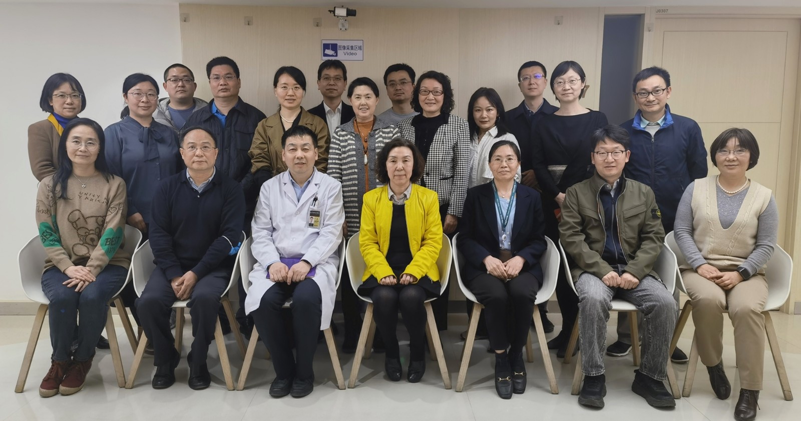 挑选2_副本.jpg 挑选2_副本.jpg