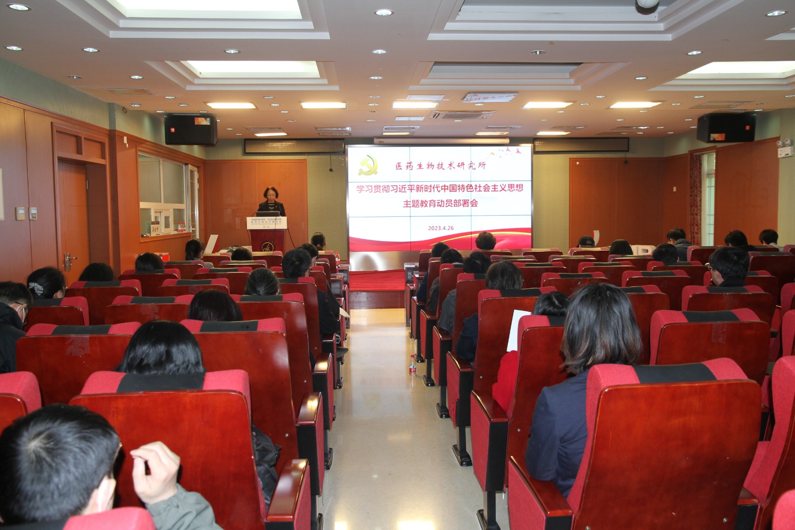 IMG_0011.JPG IMG_0011.JPG