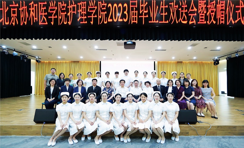 合影-副本.jpg 合影-副本.jpg