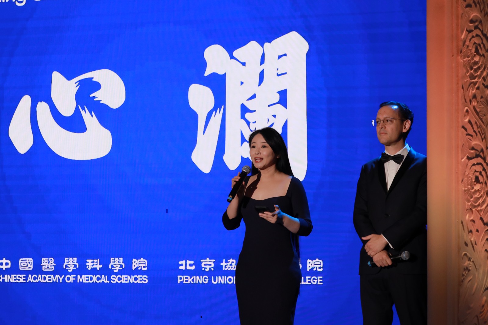 6-舞台照片.jpg 6-舞台照片.jpg