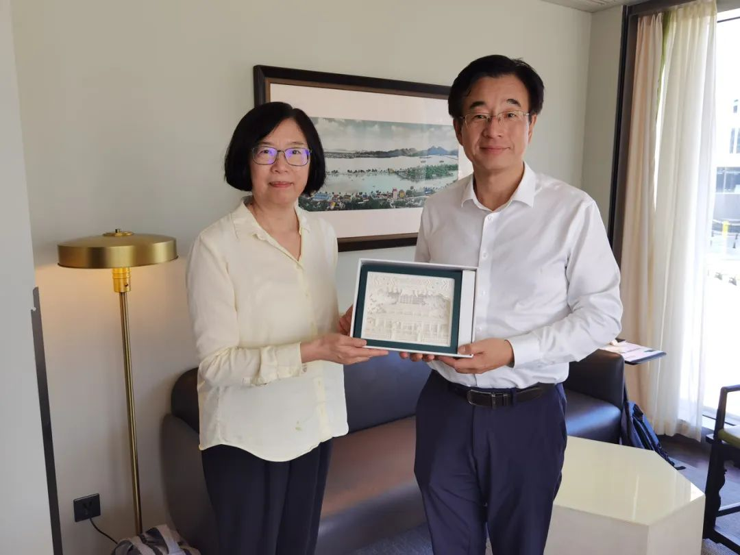 图片4.png 图片4.png