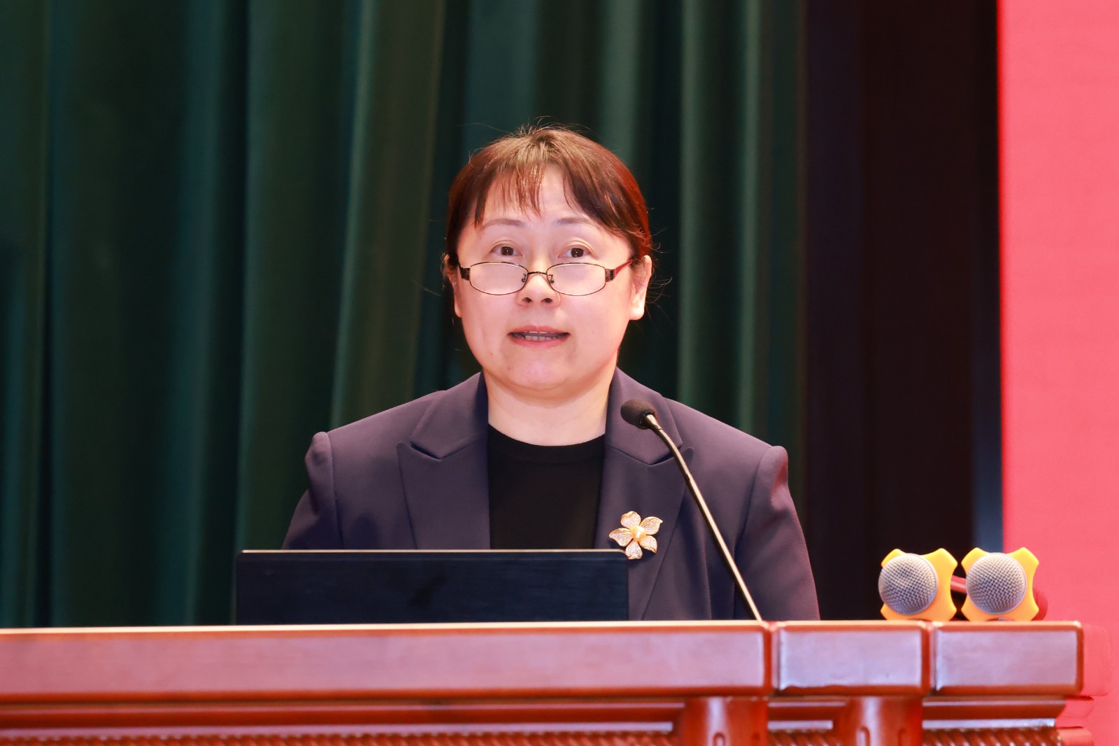 挑选3.JPG 挑选3.JPG