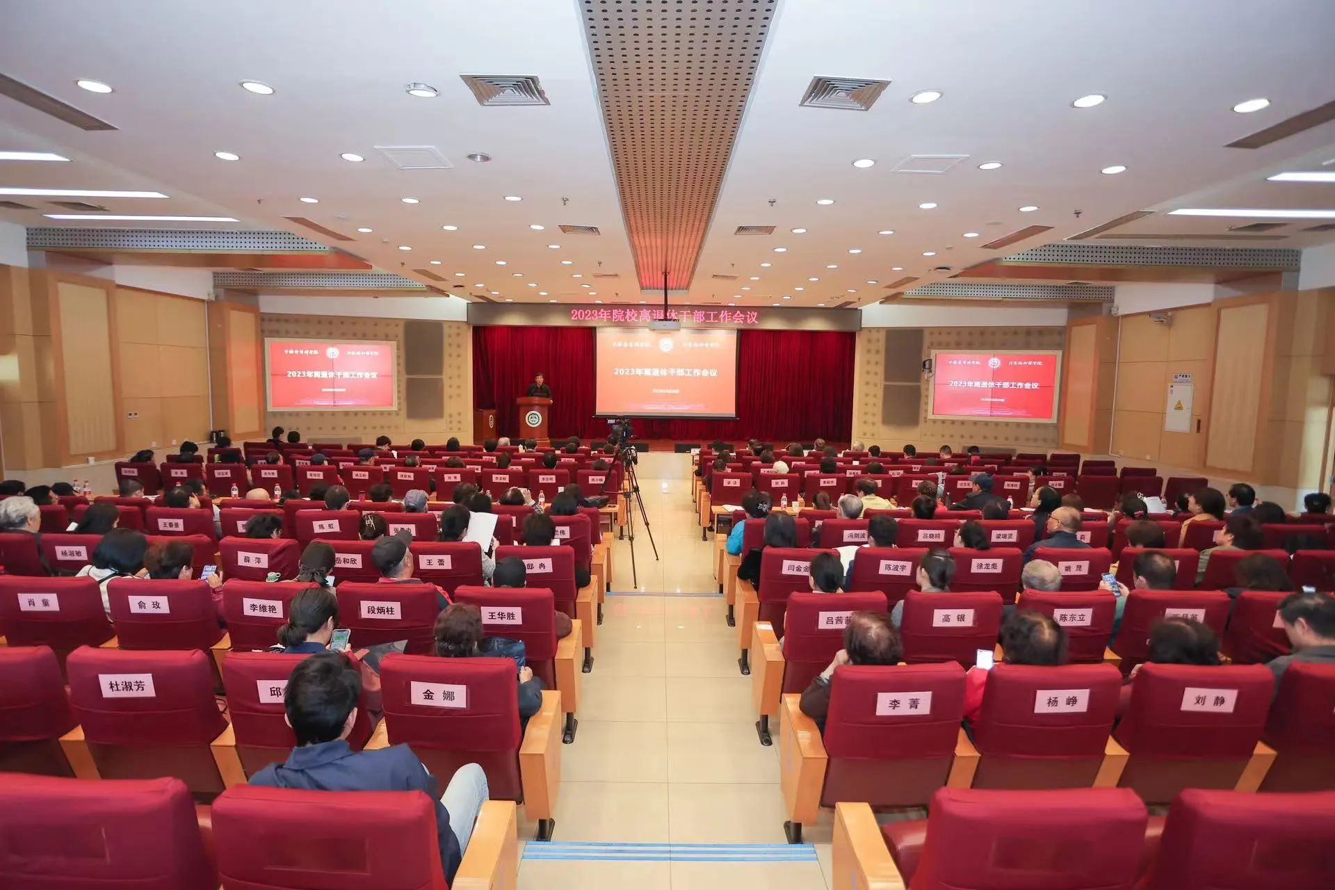 f4fcda5865cf46b4afbaadb35016f98b.png f4fcda5865cf46b4afbaadb35016f98b.png