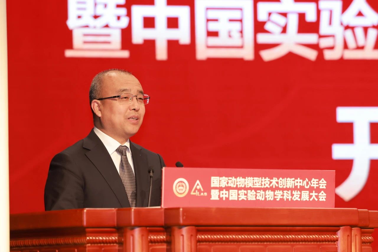 b7e477a1f4424d579bc64b27ba3f1854.jpg b7e477a1f4424d579bc64b27ba3f1854.jpg