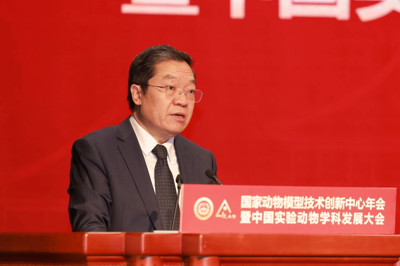 ecc7d5905e7a4ed48a60a899c564d5c3.jpg ecc7d5905e7a4ed48a60a899c564d5c3.jpg