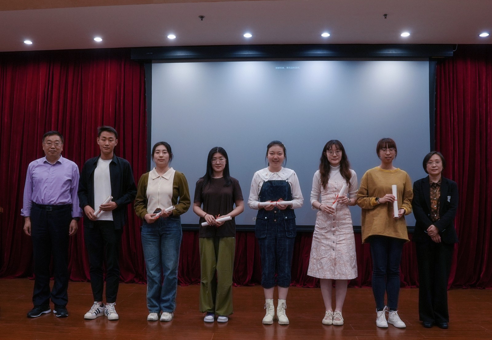 f70baf831d7fce73df0abdfd0c7a49f.jpg f70baf831d7fce73df0abdfd0c7a49f.jpg