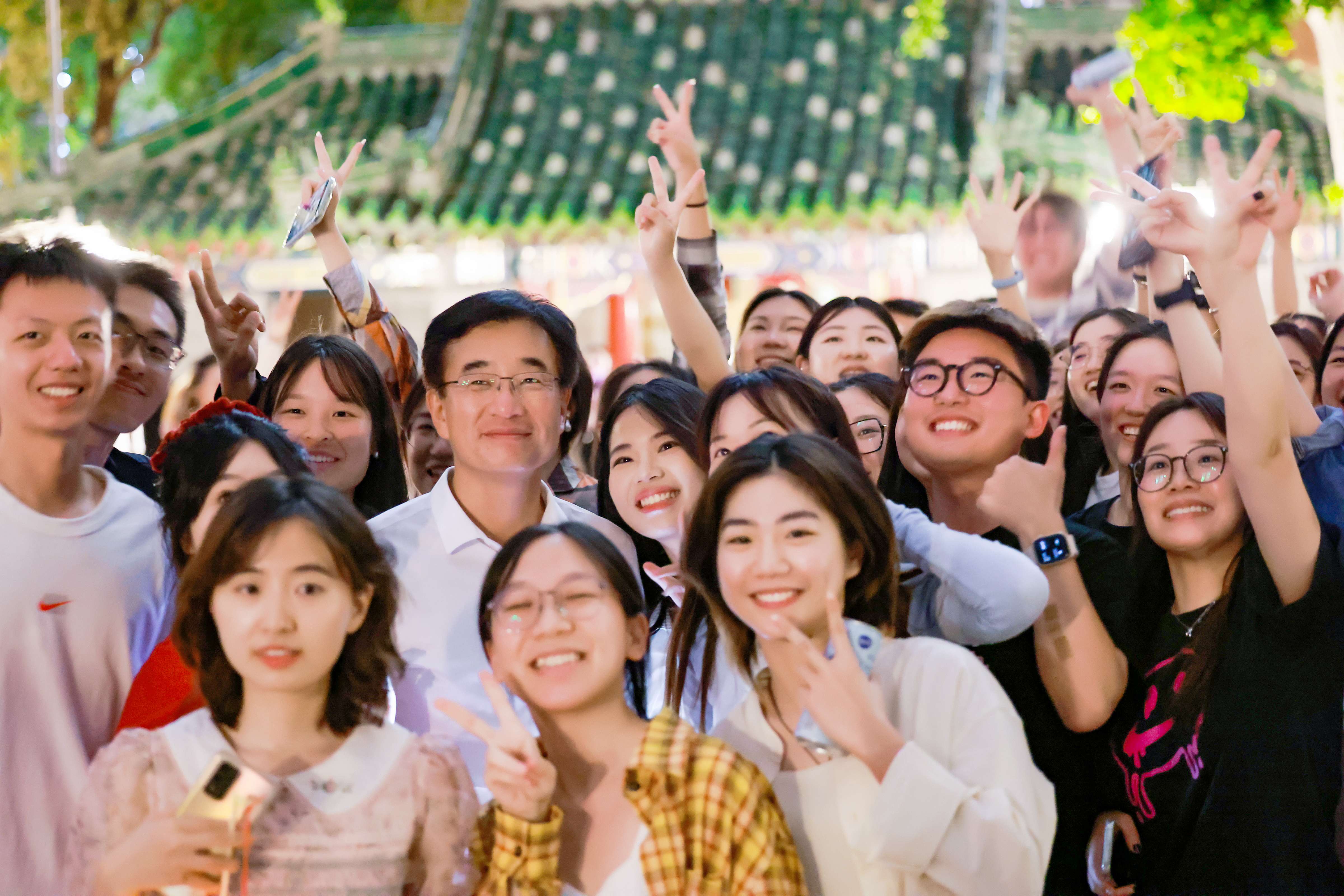 4fa32b3dfba447688fde870c4de45b60.jpg 4fa32b3dfba447688fde870c4de45b60.jpg