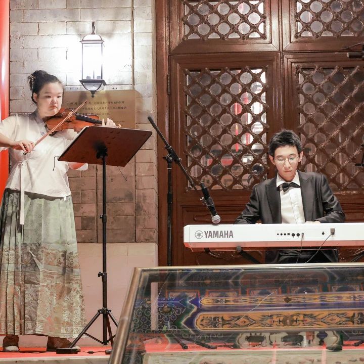 cda16ab3cfc8432592e6e70e93b4411f.jpg cda16ab3cfc8432592e6e70e93b4411f.jpg