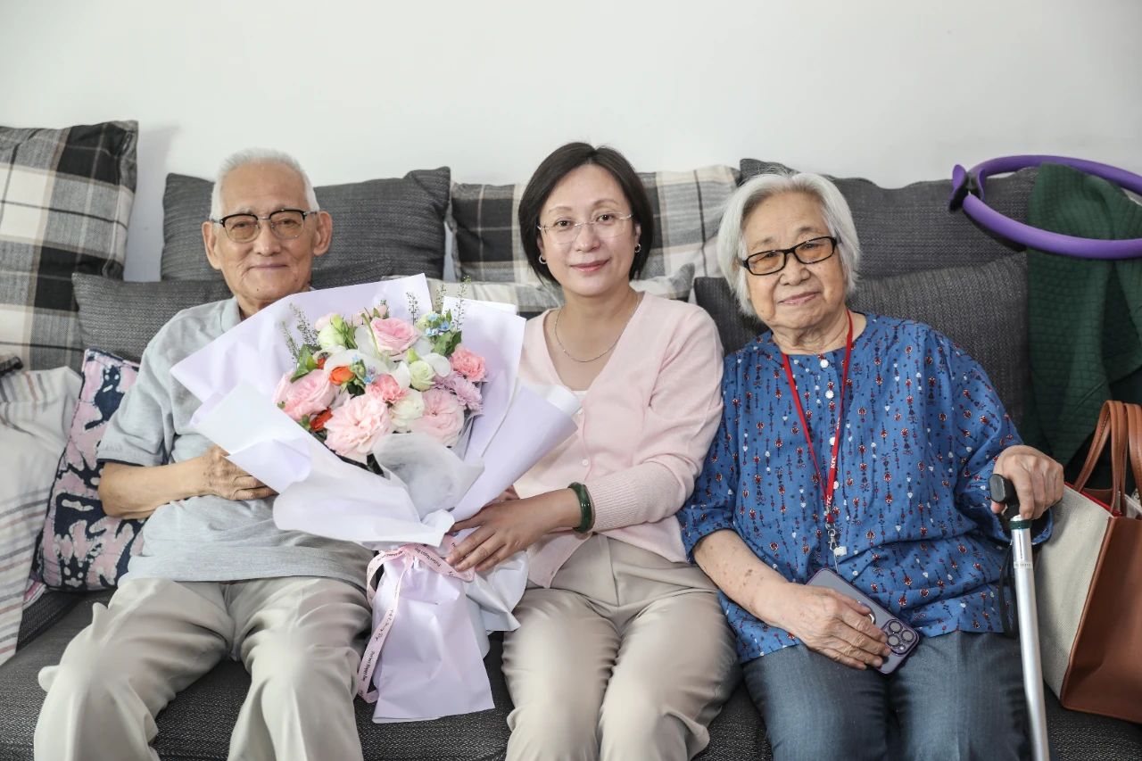 9ccc76d28b1b4b87aa40998127c67923.jpg 9ccc76d28b1b4b87aa40998127c67923.jpg