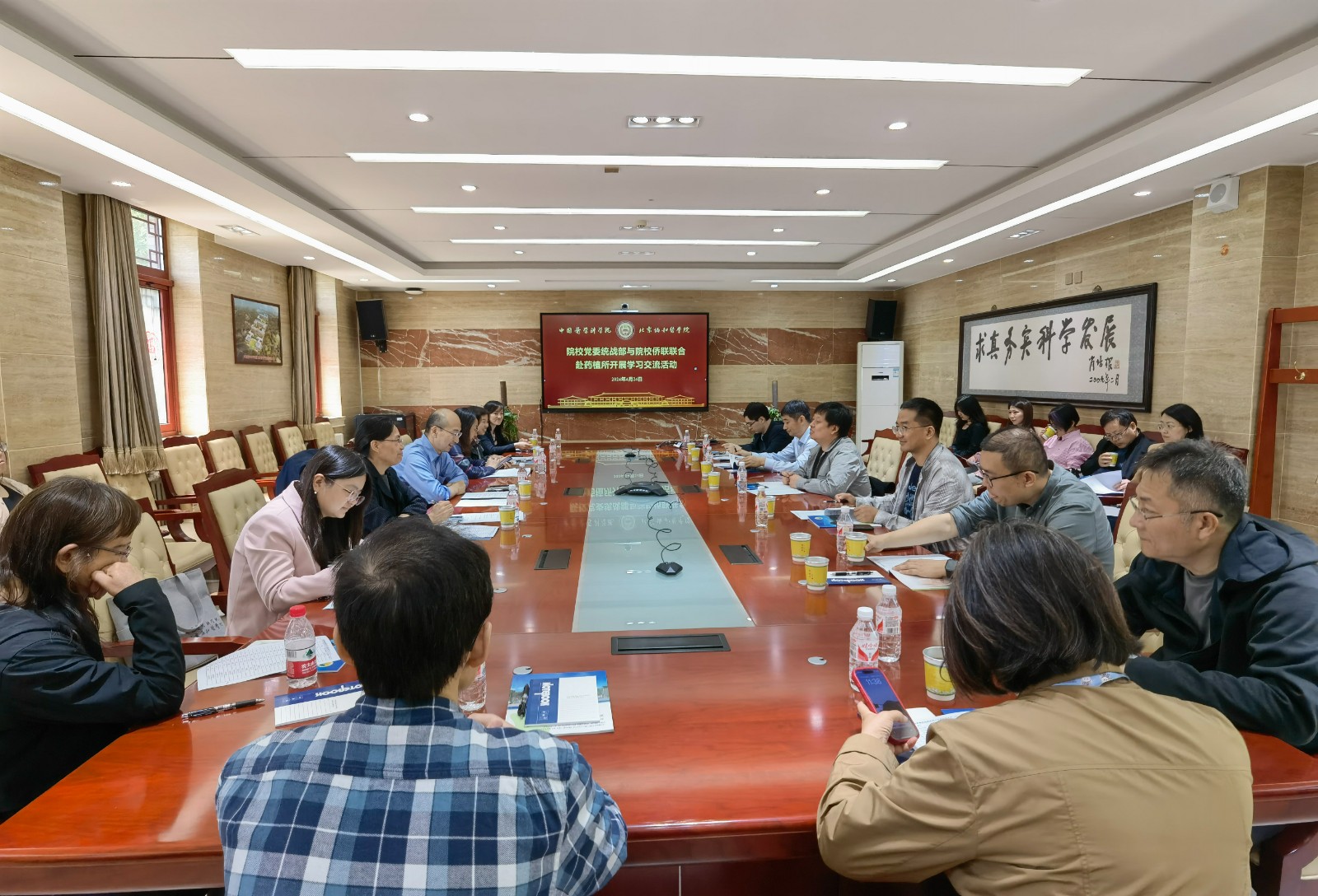 挑选2.jpg 挑选2.jpg