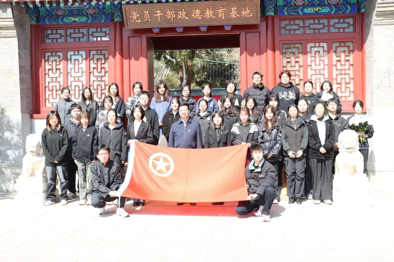 ef170e06e7e446c487ad8e823597efed.jpg ef170e06e7e446c487ad8e823597efed.jpg